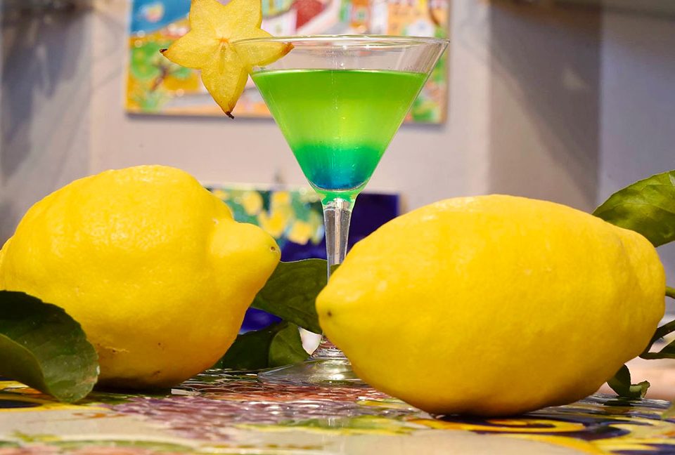 Cocktail Smeraldo, a base di Limoncello dello Smeraldo